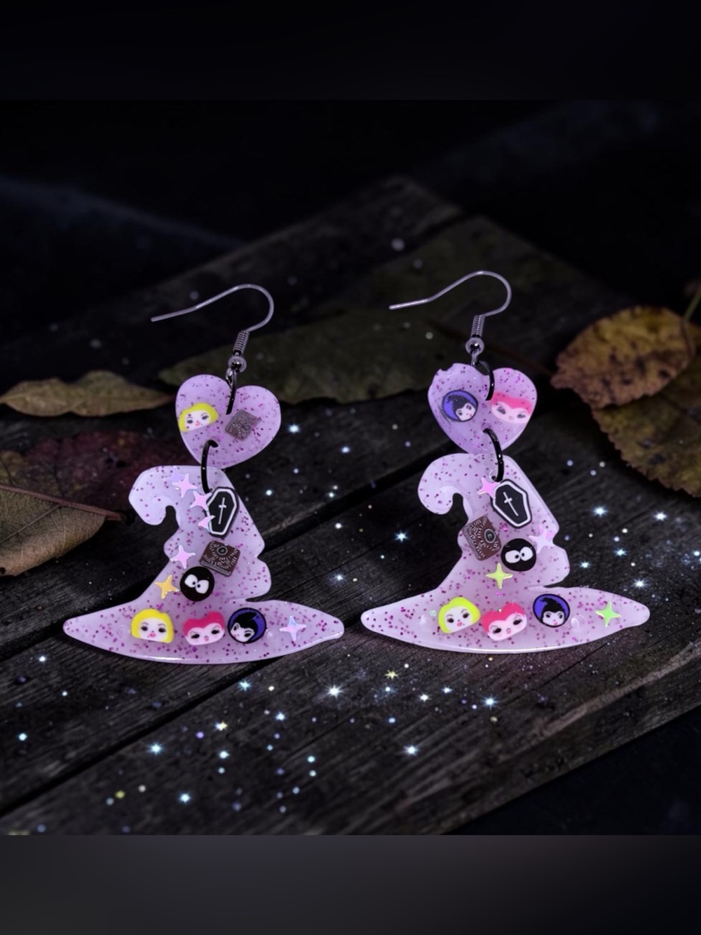 Hocus Pocus  Inspired Pastel Purple Witch Hat Dangle Earrings